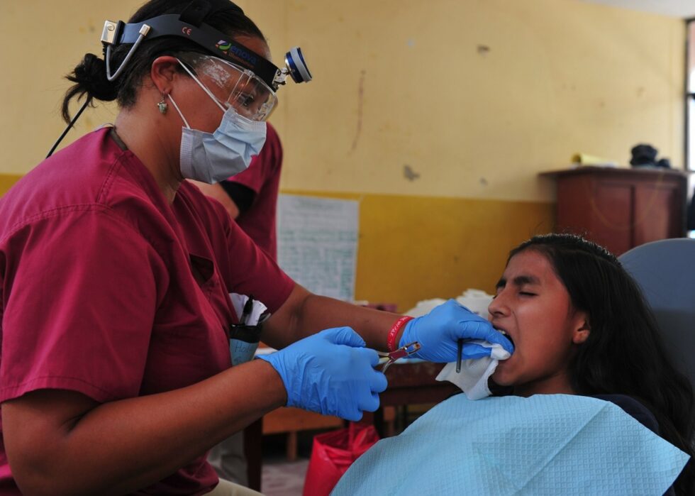 can-the-emergency-room-pull-a-tooth-patient-empowered-dentistry